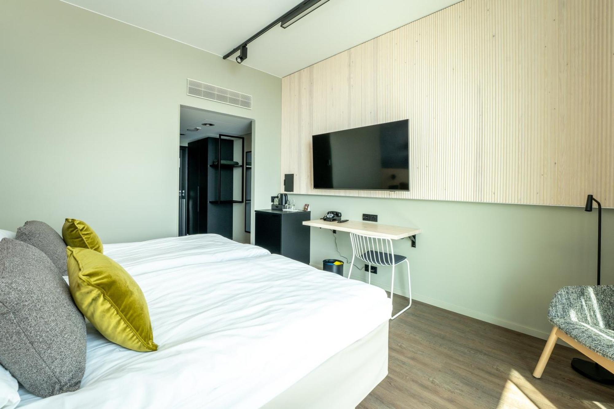 Hotel Break Sokos Bomba 4*